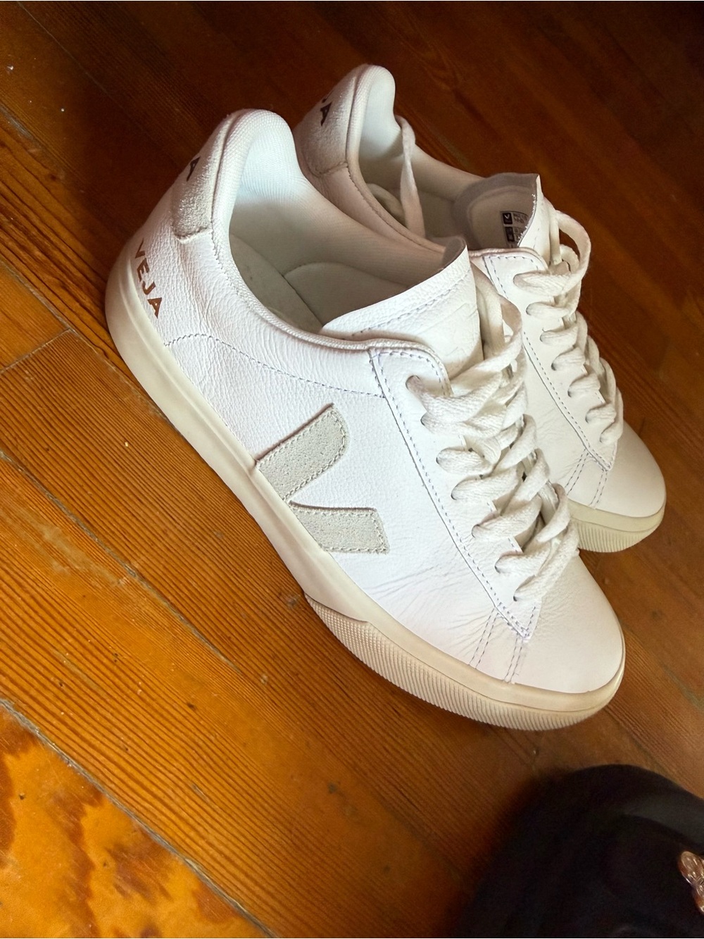 Veja sneakers - Picture 4 of 5